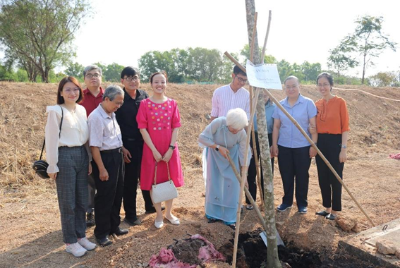 5.Ngày Khai Xuân và Tết Trồng Cây năm 2024