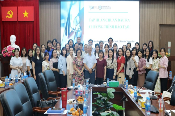 7.Giảng viên Khoa tham gia Tập huấn Chuẩn Đầu Ra Chường Trình Đào Tạo tháng 4/2025